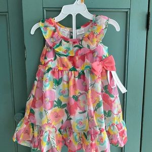 Sleeveless dress